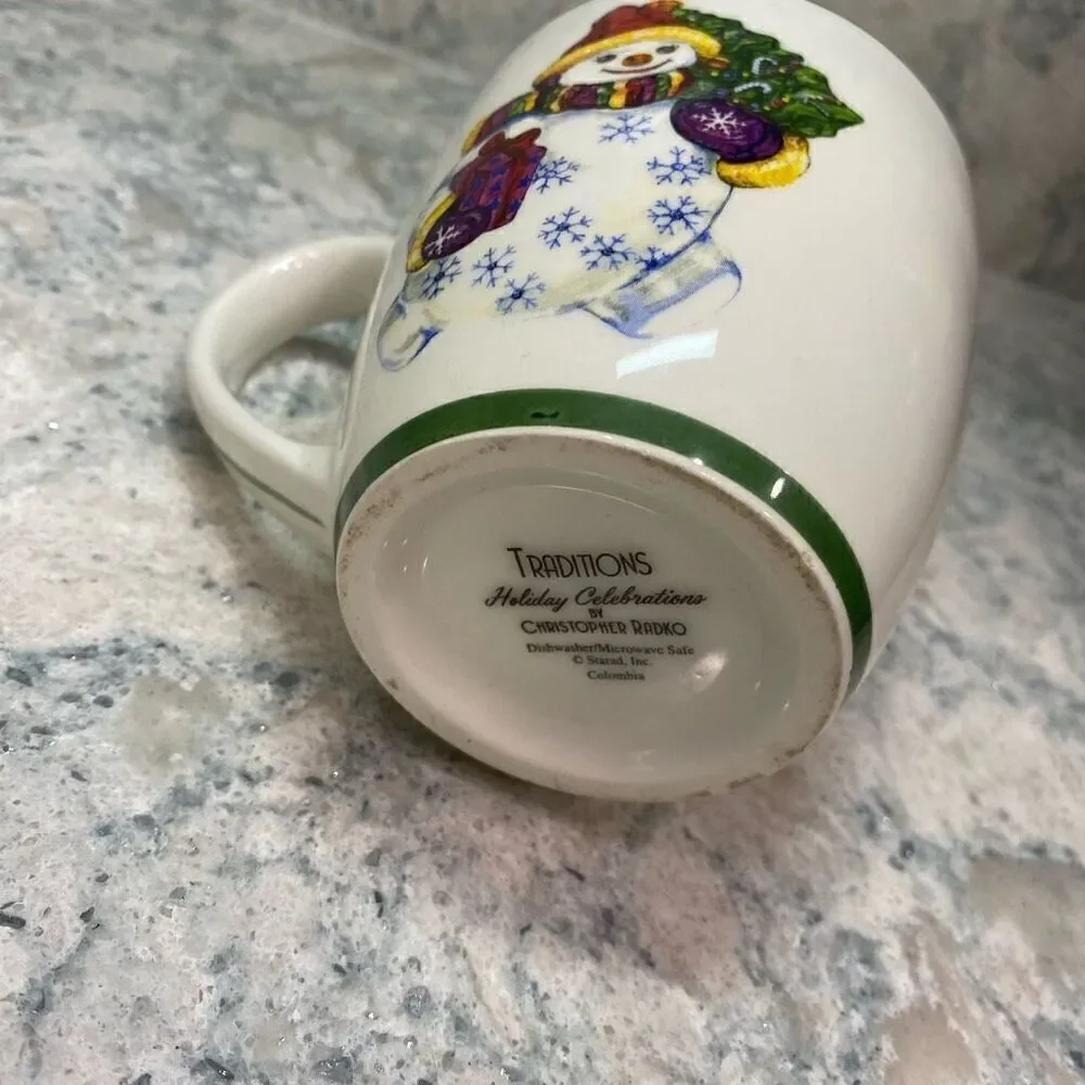 Pine Mist Snowman Candle
